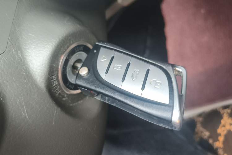 Used Toyota Camry 2013 200G Classic Luxury Edition Vehicle Key