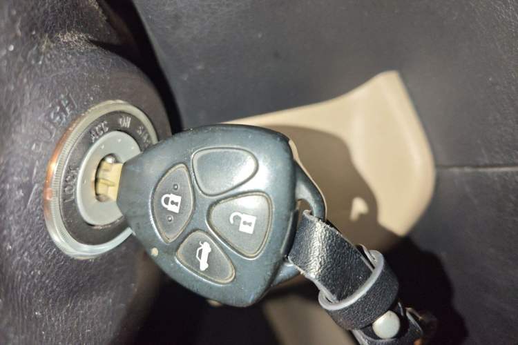 Used Toyota Camry 2013 2.0G Comfort Edition Vehicle Key