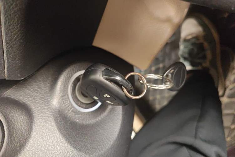 Used Toyota Camry 2013 2.5G Comfort Edition Vehicle Key