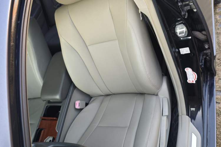 Used Toyota Camry 2013 200E Classic Elite Edition Left Front Seat