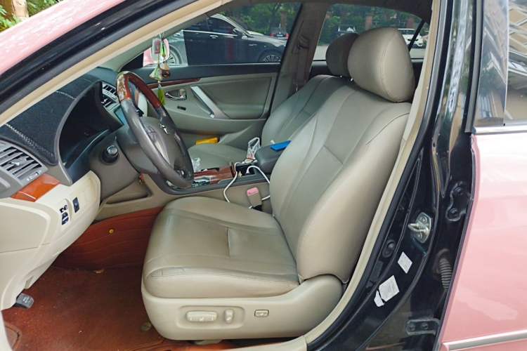 Used Toyota Camry 2013 200G Classic Luxury Edition Left Front Seat