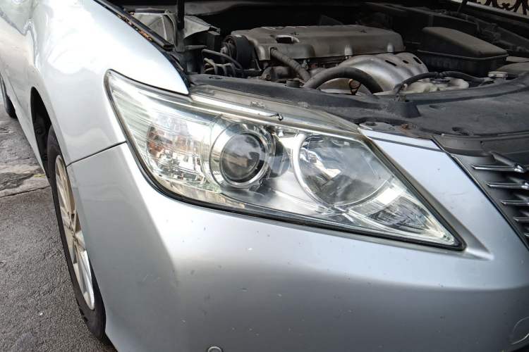 Used Toyota Camry 2013 2.0G Comfort Edition Right Front Headlight