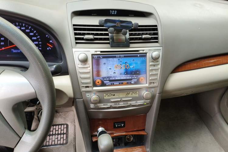 Used Toyota Camry 2013 200E Classic Elite Edition Audio And AC Panel
