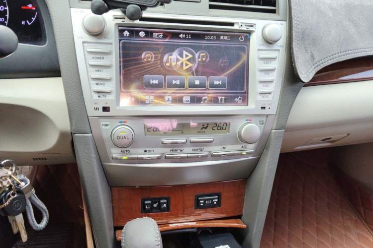 Used Toyota Camry 2013 200G Classic Luxury Edition Audio And AC Panel