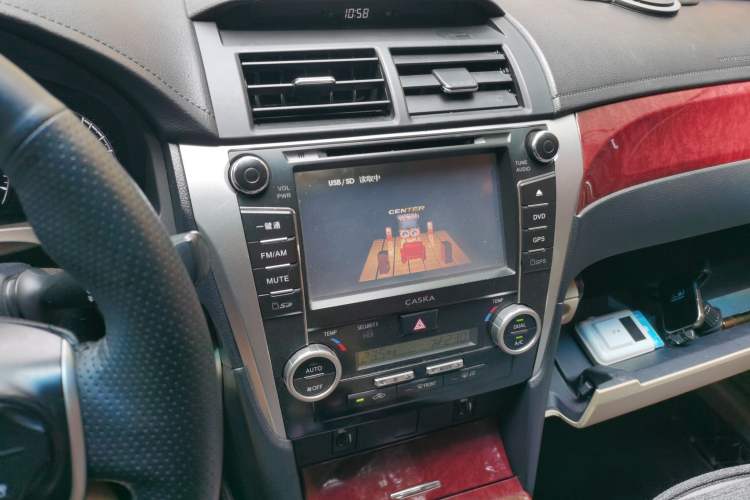 Used Toyota Camry 2013 2.5G Comfort Edition Audio And AC Panel