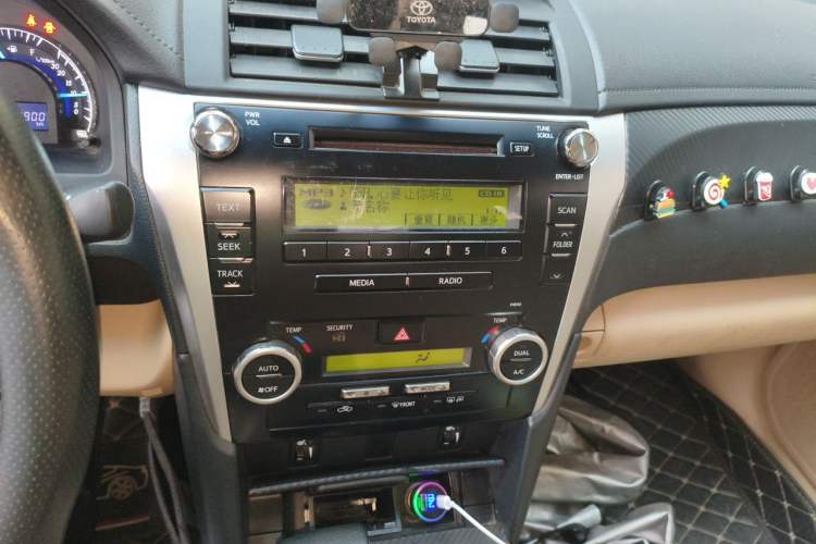 Used Toyota Camry 2013 2.5G Comfort Edition Audio And AC Panel