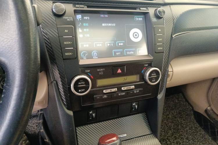 Used Toyota Camry 2013 2.0G Comfort Edition Audio And AC Panel