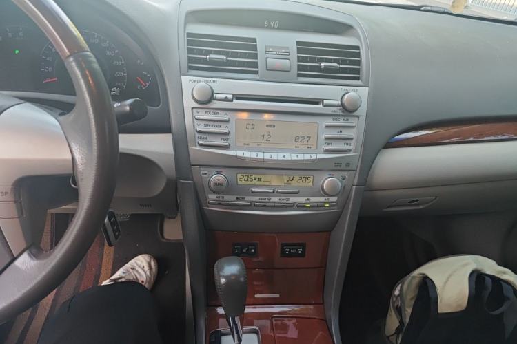 Used Toyota Camry 2013 200G Classic Luxury Edition Audio And AC Panel