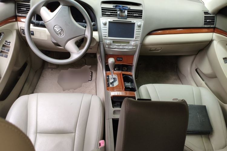 Used Toyota Camry 2013 200E Classic Elite Edition Center Console