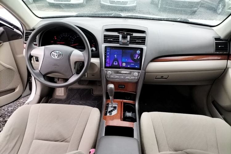 Used Toyota Camry 2013 200E Classic Elite Edition Center Console