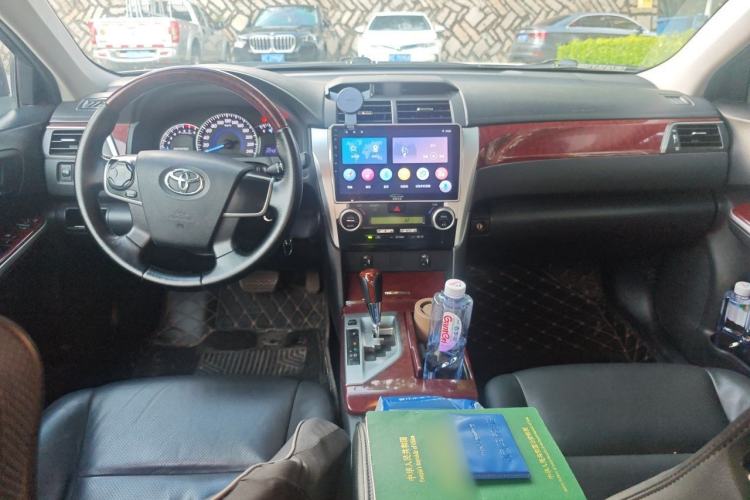 Used Toyota Camry 2013 2.0G Comfort Edition Center Console