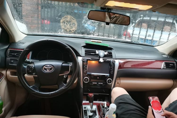 Used Toyota Camry 2013 2.0G Comfort Edition Center Console