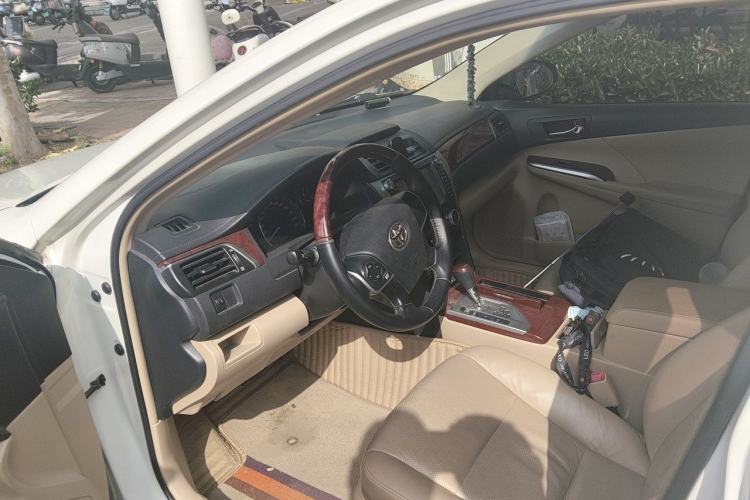 Used Toyota Camry 2013 2.0G Comfort Edition Driver Seat