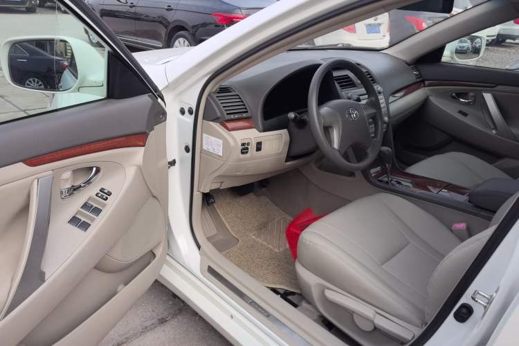 Used Toyota Camry 2013 200E Classic Elite Edition Driver Seat