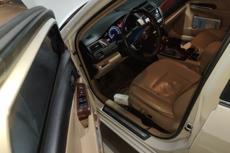 Used Toyota Camry 2013 2.0G Comfort Edition Driver Seat