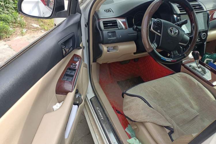 Used Toyota Camry 2013 2.0G Comfort Edition Driver Seat