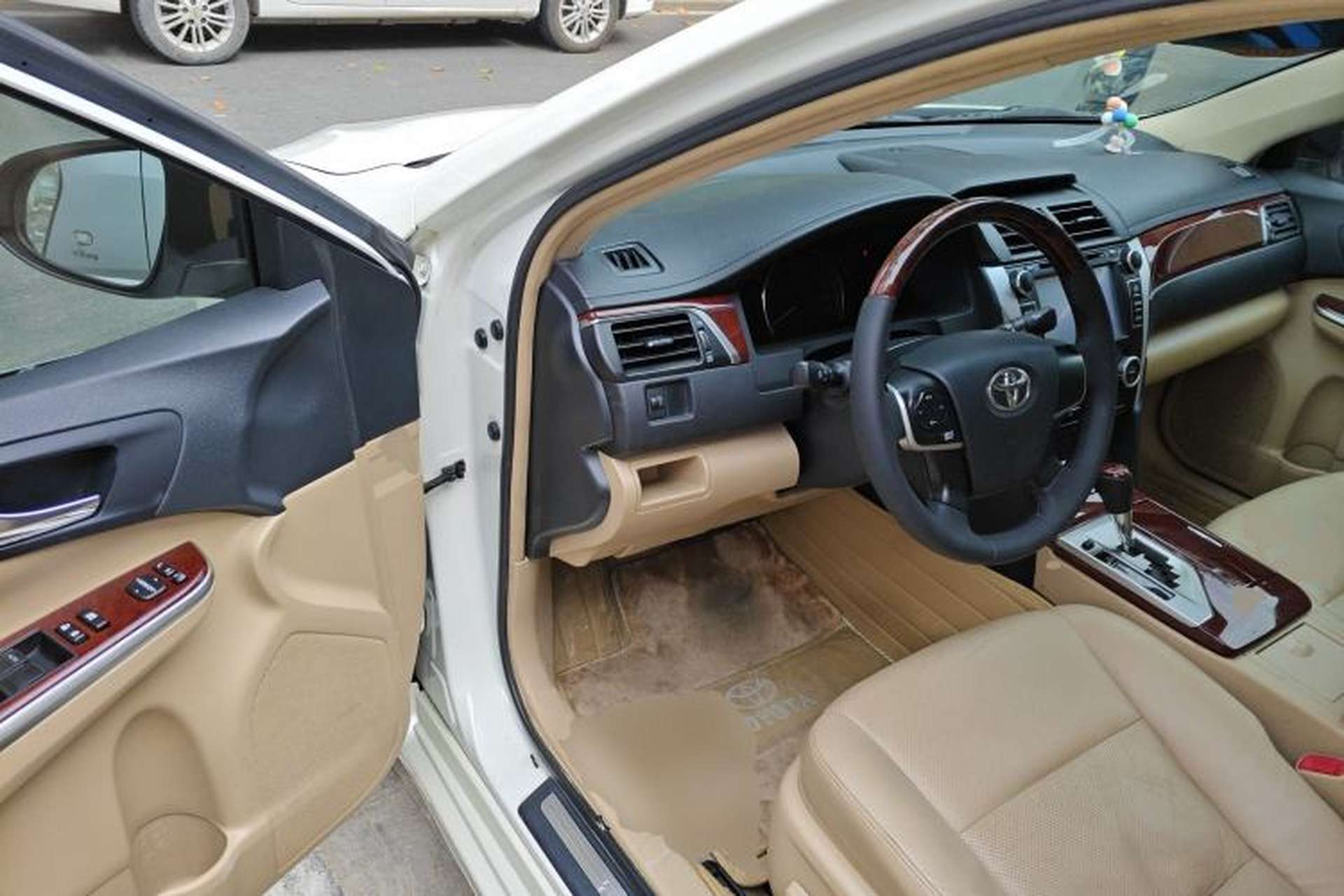 Used Toyota Camry 2013 2.0G Comfort Edition Driver Seat