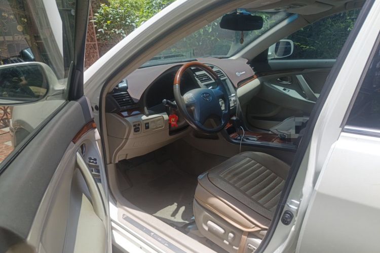 Used Toyota Camry 2013 200G Classic Luxury Edition Driver Seat