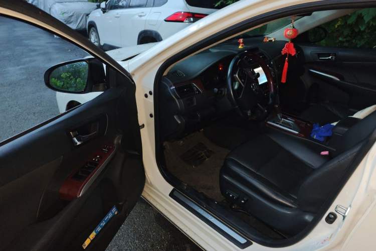 Used Toyota Camry 2013 2.0G Comfort Edition Driver Seat