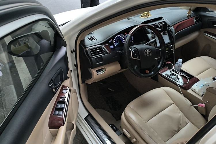 Used Toyota Camry 2013 2.0G Comfort Edition Driver Seat