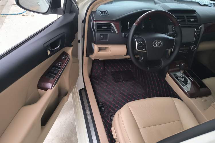 Used Toyota Camry 2013 2.0G Comfort Edition Driver Seat
