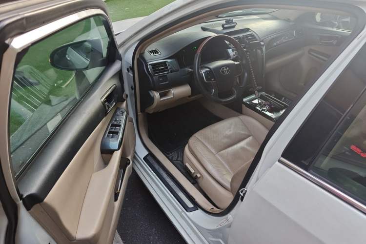 Used Toyota Camry 2013 2.5G Comfort Edition Driver Seat