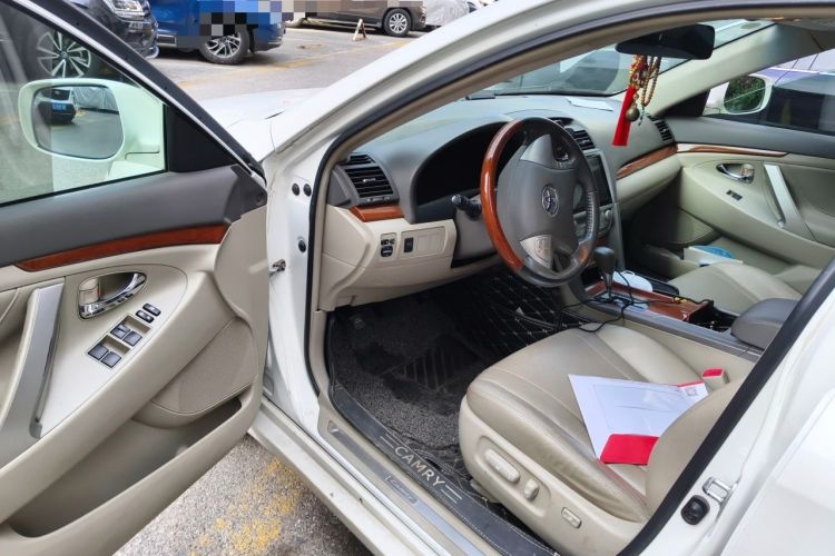 Used Toyota Camry 2013 200G Classic Luxury Edition Driver Seat