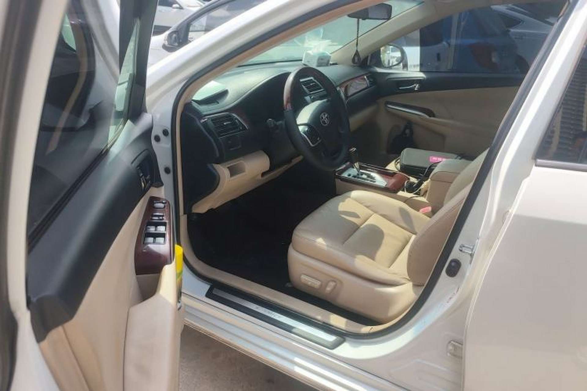 Used Toyota Camry 2013 2.0G Comfort Edition Driver Seat