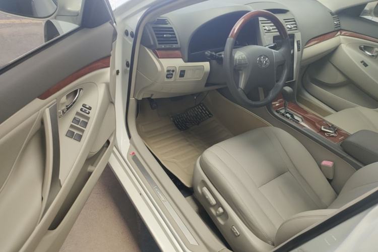 Used Toyota Camry 2013 200G Classic Luxury Edition Driver Seat