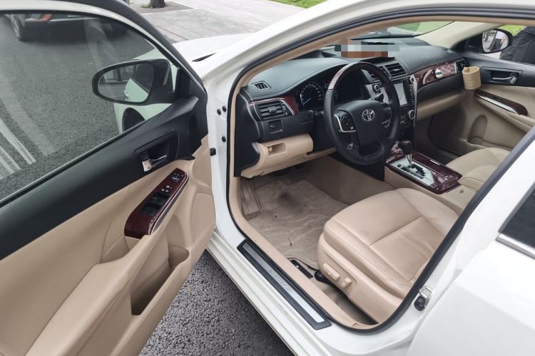 Used Toyota Camry 2013 2.0G Comfort Edition Driver Seat
