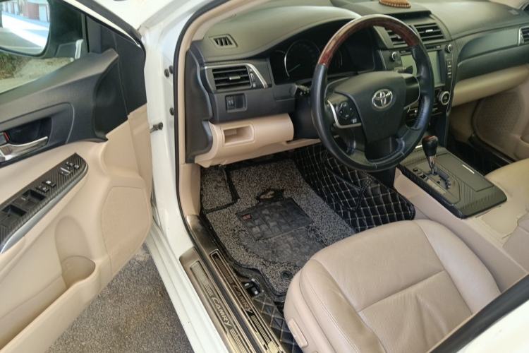 Used Toyota Camry 2013 2.0G Comfort Edition Driver Seat