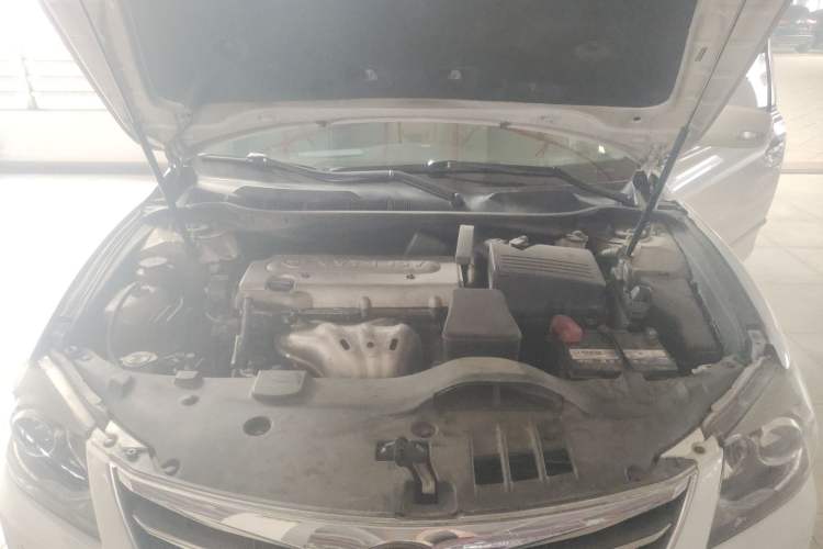 Used Toyota Camry 2013 200G Classic Luxury Edition Engine Bay
