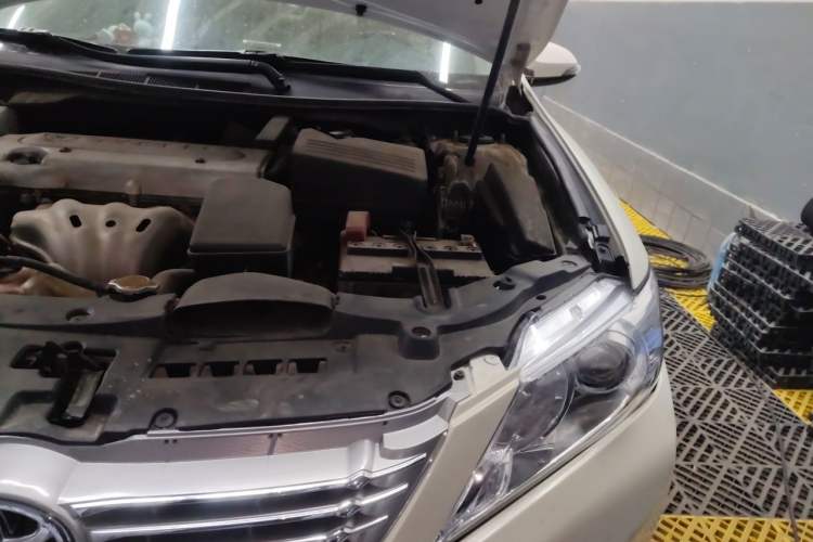 Used Toyota Camry 2013 2.0G Comfort Edition Engine Bay Left