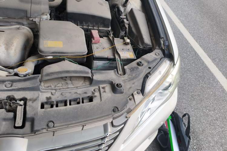 Used Toyota Camry 2013 2.5G Comfort Edition Engine Bay Left