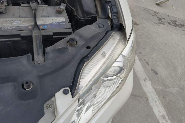 Used Toyota Camry 2013 2.5G Comfort Edition Engine Bay Left
