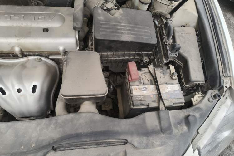 Used Toyota Camry 2013 200G Classic Luxury Edition Engine Bay Left
