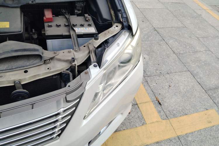 Used Toyota Camry 2013 2.0G Comfort Edition Engine Bay Left
