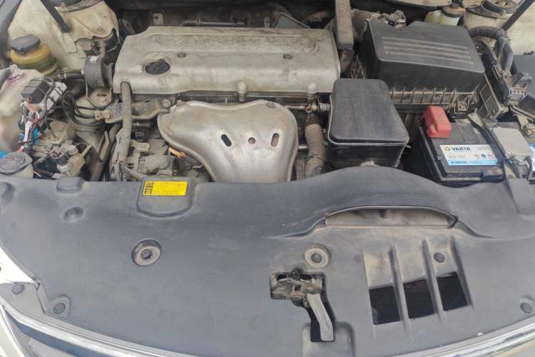 Used Toyota Camry 2013 200E Classic Elite Edition Engine Bay