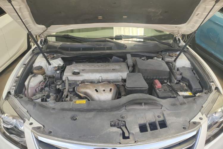 Used Toyota Camry 2013 200G Classic Luxury Edition Engine Bay