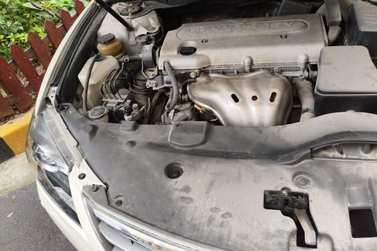 Used Toyota Camry 2013 200E Classic Elite Edition Engine Bay Right