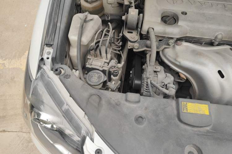 Used Toyota Camry 2013 200E Classic Elite Edition Engine Bay Right
