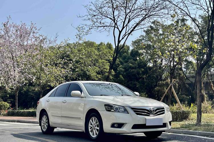 Used Toyota Camry 2013 200G Classic Luxury Edition Exterior 6
