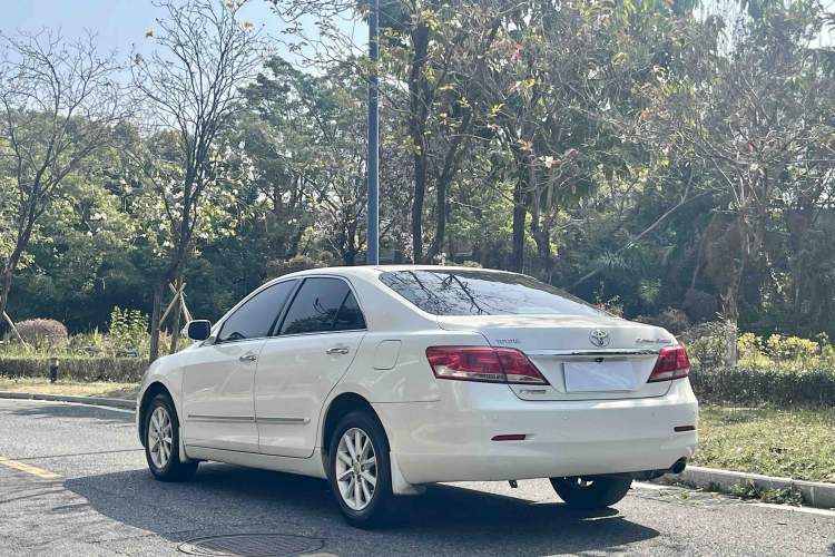 Used Toyota Camry 2013 200G Classic Luxury Edition Exterior 9