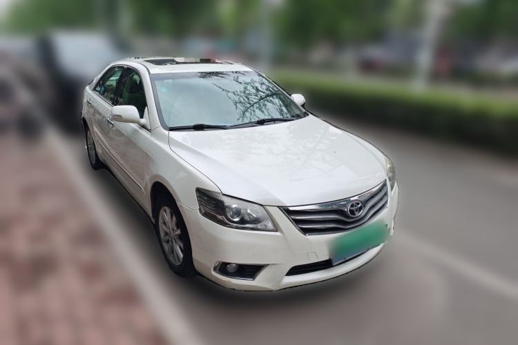 Used Toyota Camry 2013 200G Classic Luxury Edition Front Right 45 Deg