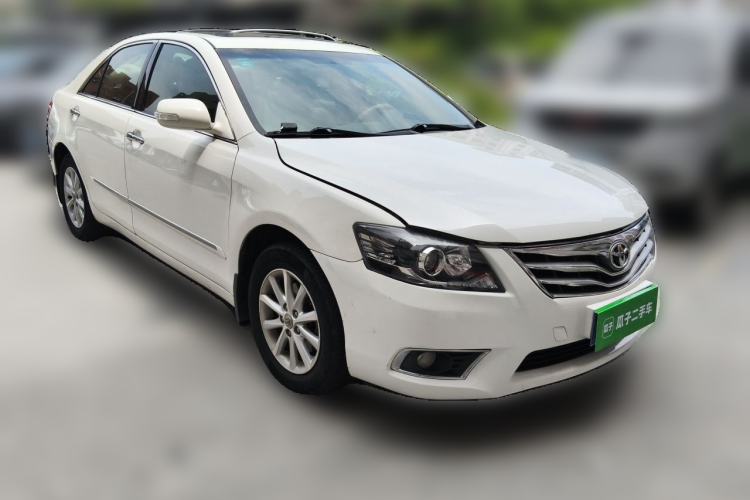 Used Toyota Camry 2013 200G Classic Luxury Edition Front Right 45 Deg