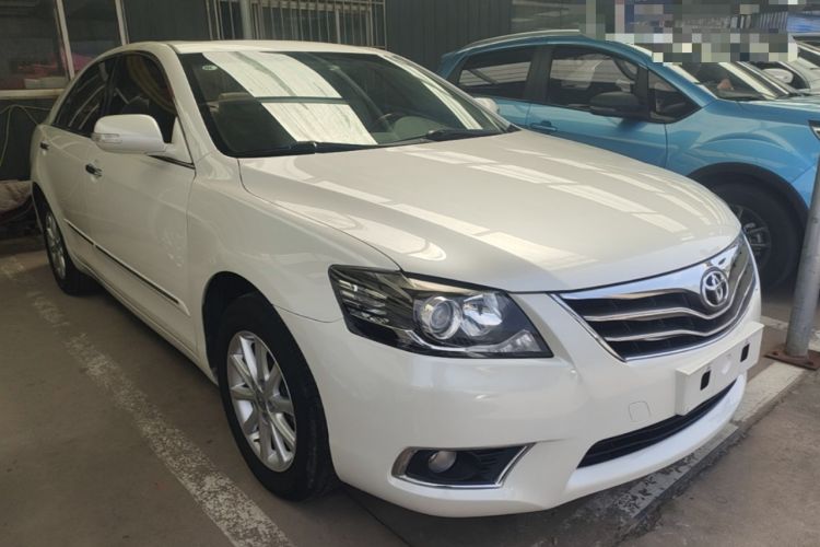 Used Toyota Camry 2013 200G Classic Luxury Edition Front Right 45 Deg