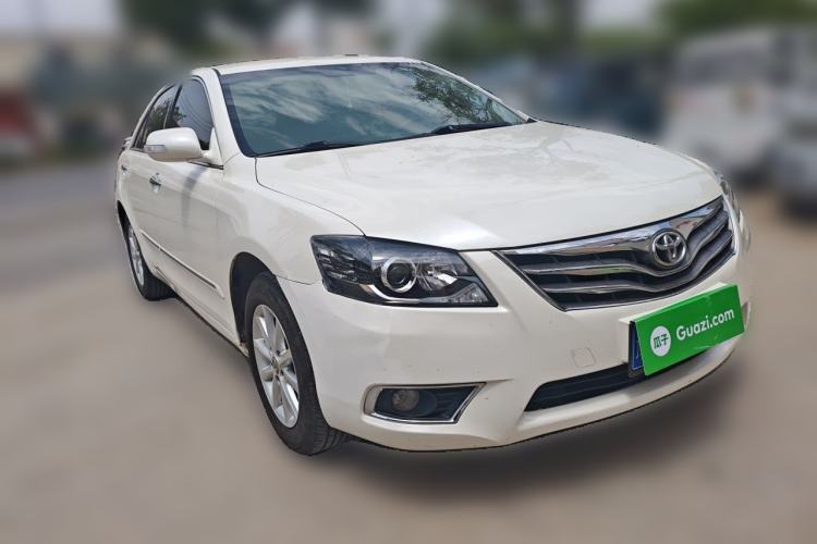 Used Toyota Camry 2013 200E Classic Elite Edition Front Right 45 Deg