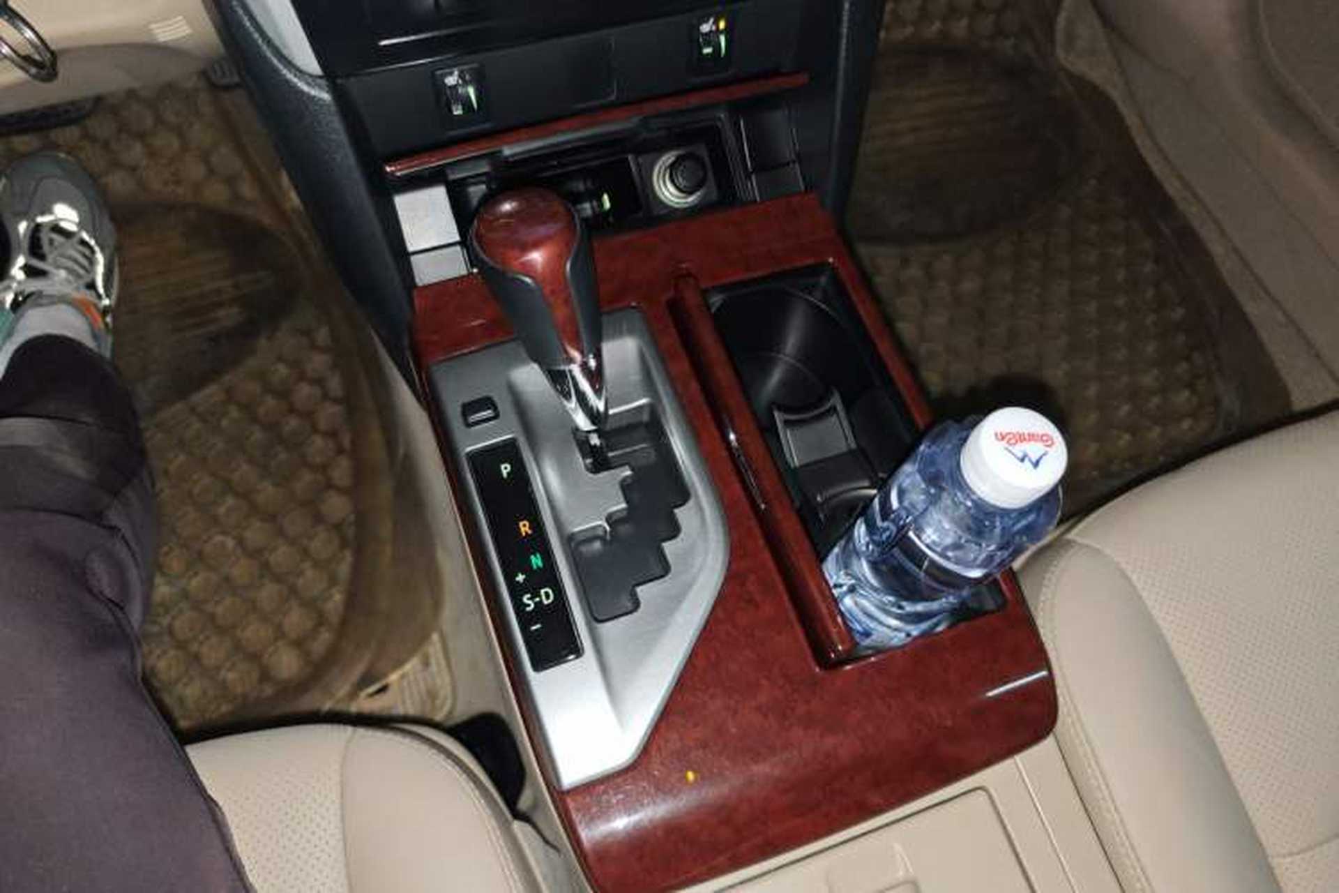 Used Toyota Camry 2013 2.0G Comfort Edition Gear Lever