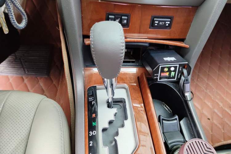 Used Toyota Camry 2013 200G Classic Luxury Edition Gear Lever