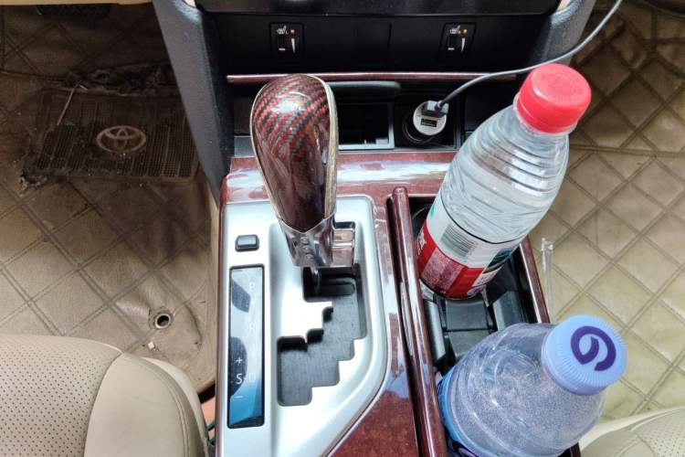 Used Toyota Camry 2013 200G Classic Luxury Edition Gear Lever